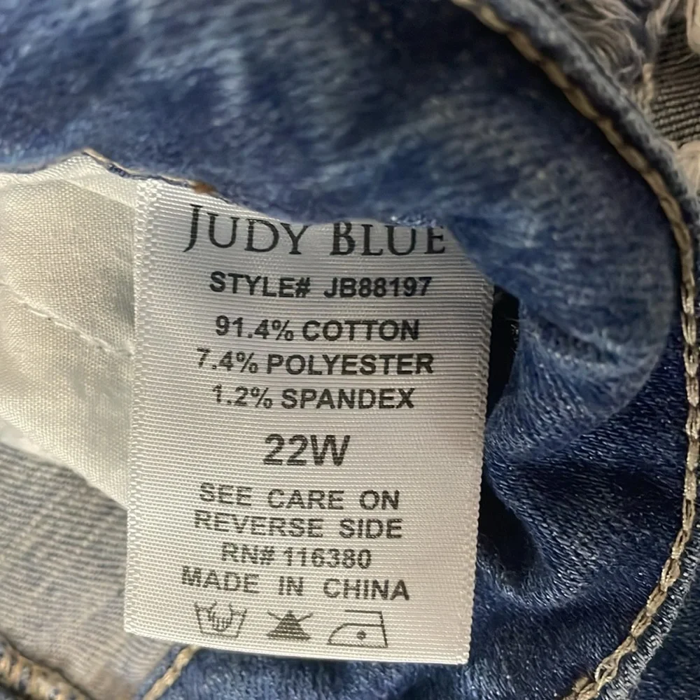 Judy Blue High Rise Destroyed Skinny Fit Denim Blue Jeans Sz 14W JB82172 Stretch